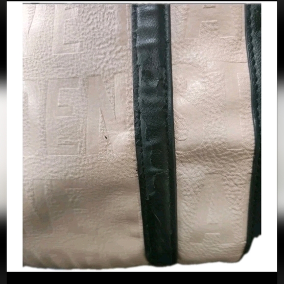 Steve Madden Light Pink Leather Duffle Bag With Black Strap - Picture 12 of 15